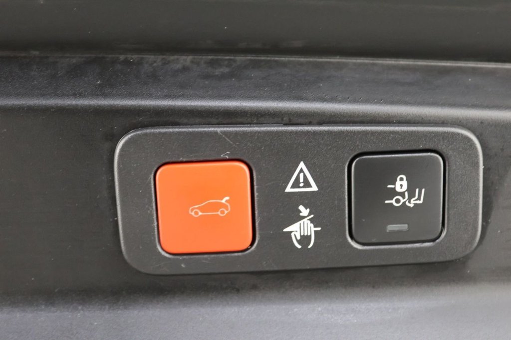 Used Peugeot 5008 2019 for sale - 77275713: Photo 32