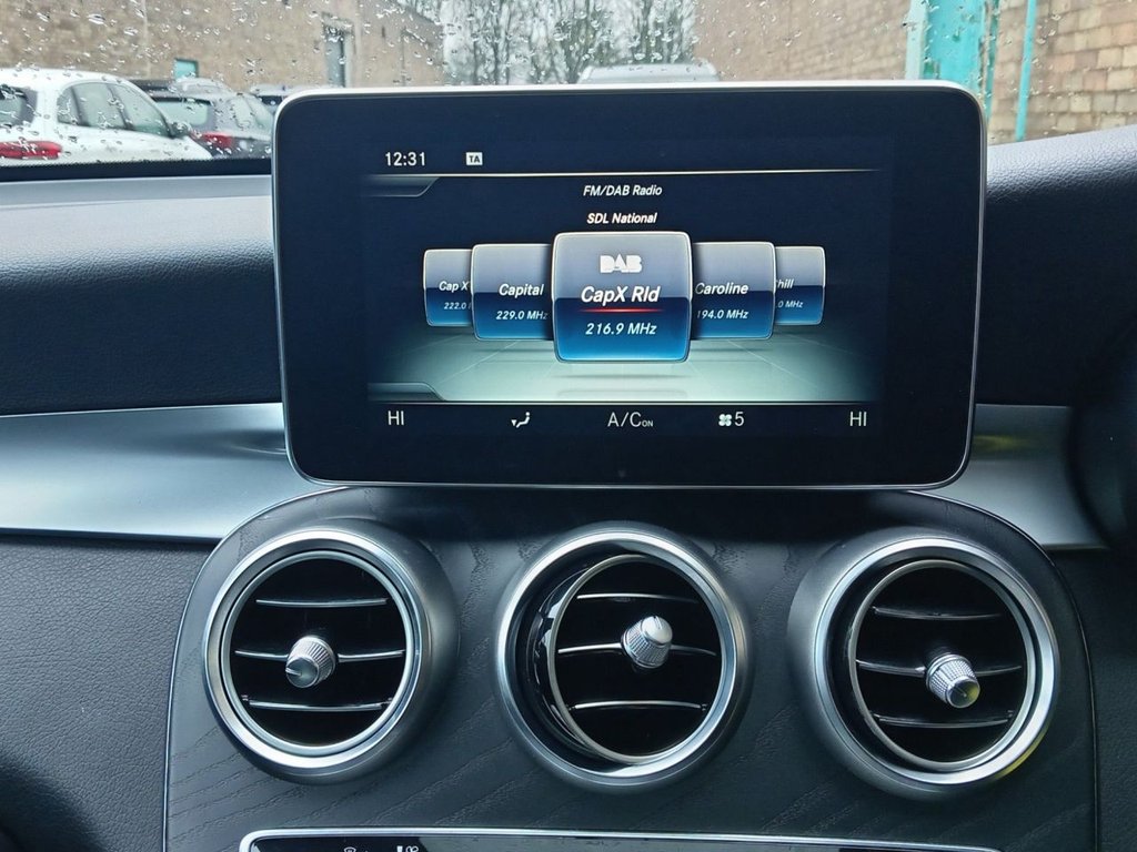 Used Mercedes-Benz GLC 2019 for sale - 76591161: Photo 5