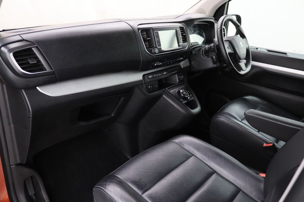 Used Peugeot Traveller 2019 for sale - 77100985: Photo 25