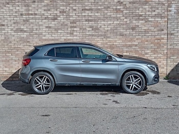 Used Mercedes-Benz GLA 2019 for sale - 78200457: Photo