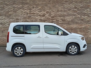 Used Vauxhall Combo Life 2019 for sale - 76542055: Photo
