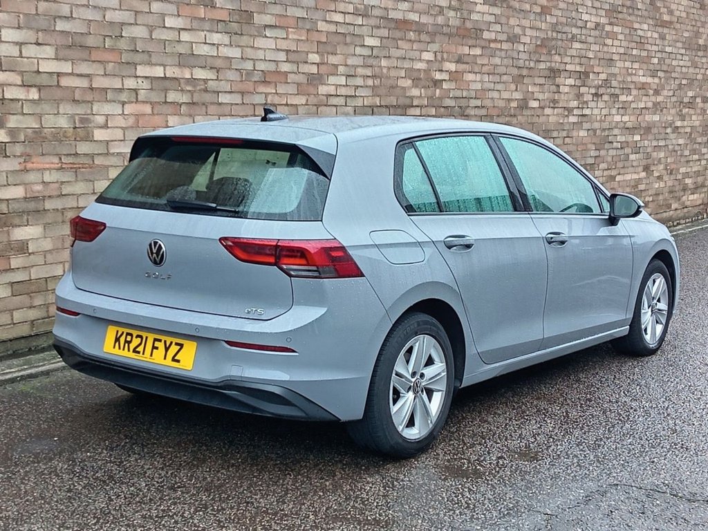 Used Volkswagen Golf 2021 for sale - 76617376: Photo 3