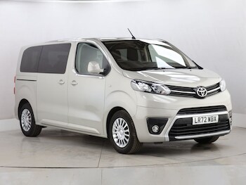 Used Toyota PROACE CITY Verso 2022 for sale - 77551779: Photo