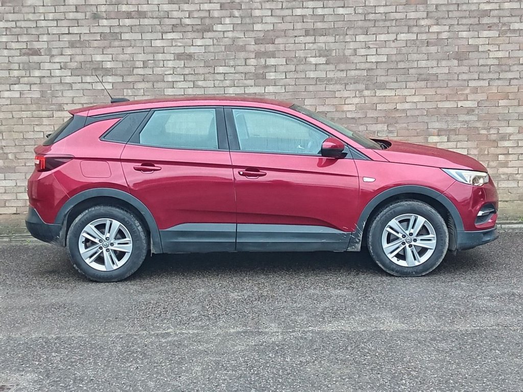Used Vauxhall Grandland X 2018 for sale - 77879560: Photo 2