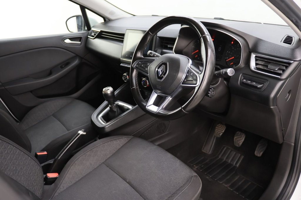 Used Renault Clio 2020 for sale - 76542202: Photo 10