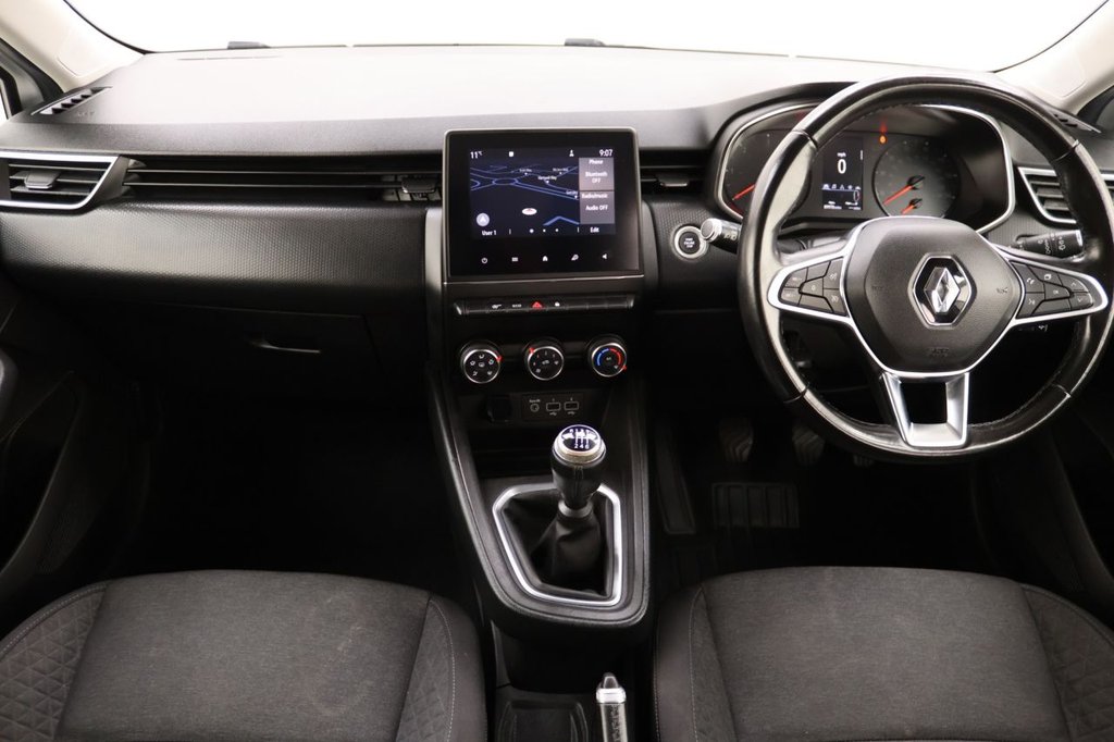 Used Renault Clio 2020 for sale - 76542202: Photo 17