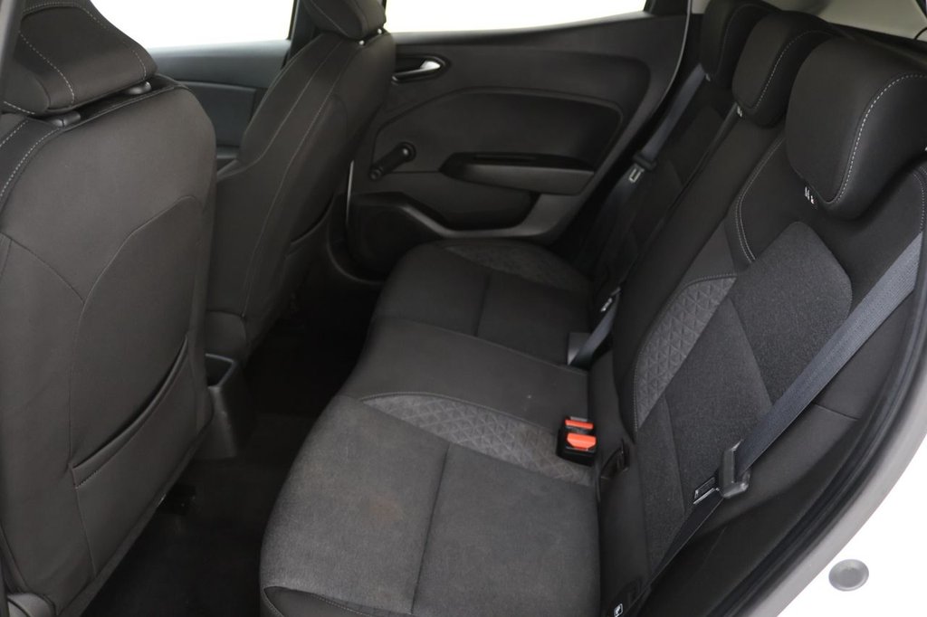 Used Renault Clio 2020 for sale - 76542202: Photo 20