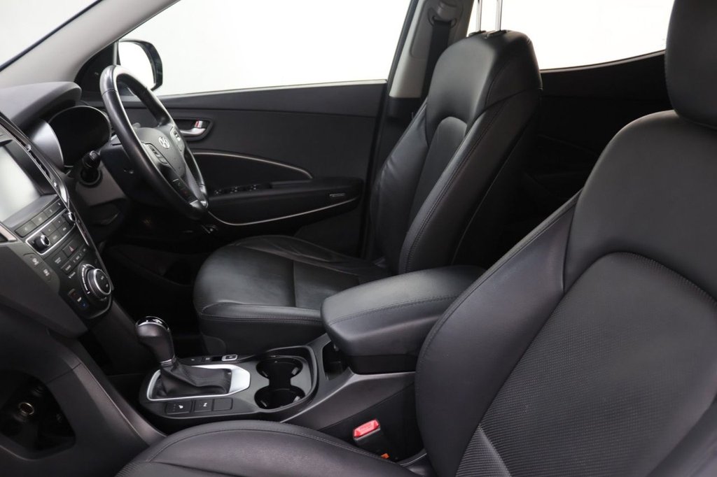 Used Hyundai Santa Fe 2015 for sale - 77632059: Photo 23