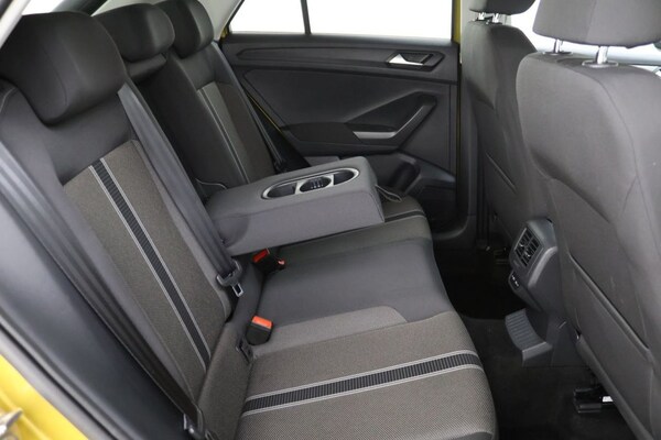Used Volkswagen T-Roc 2021 for sale - 76105845: Photo 16