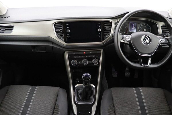 Used Volkswagen T-Roc 2021 for sale - 76105845: Photo 17