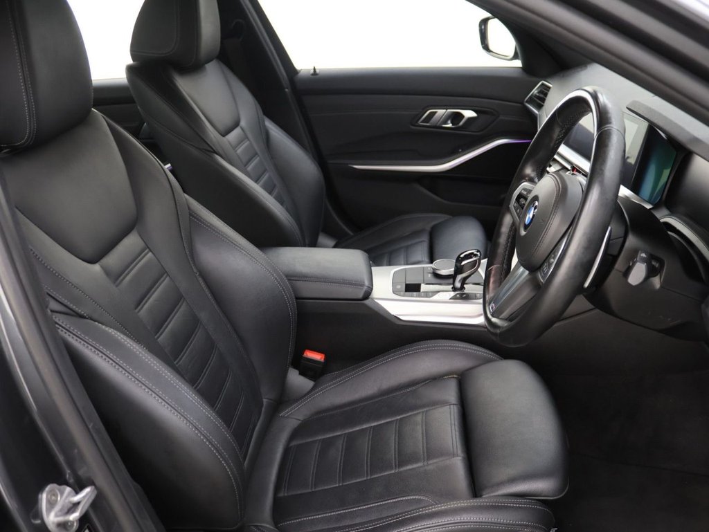 Used BMW 3 Series 2021 for sale - 76542112: Photo 12