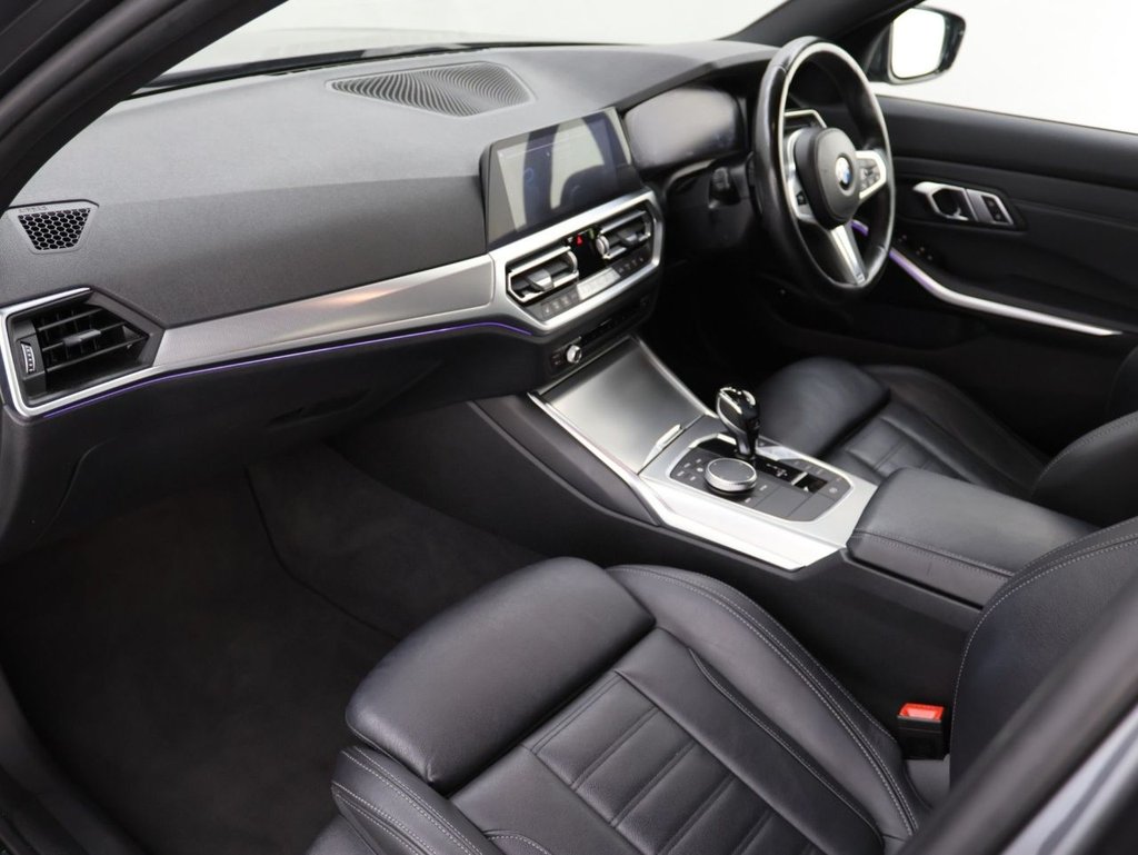 Used BMW 3 Series 2021 for sale - 76542112: Photo 23