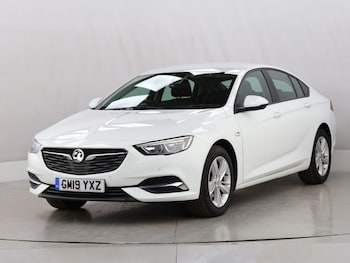 Used Vauxhall Insignia 2019 for sale - 76300922: Photo 4