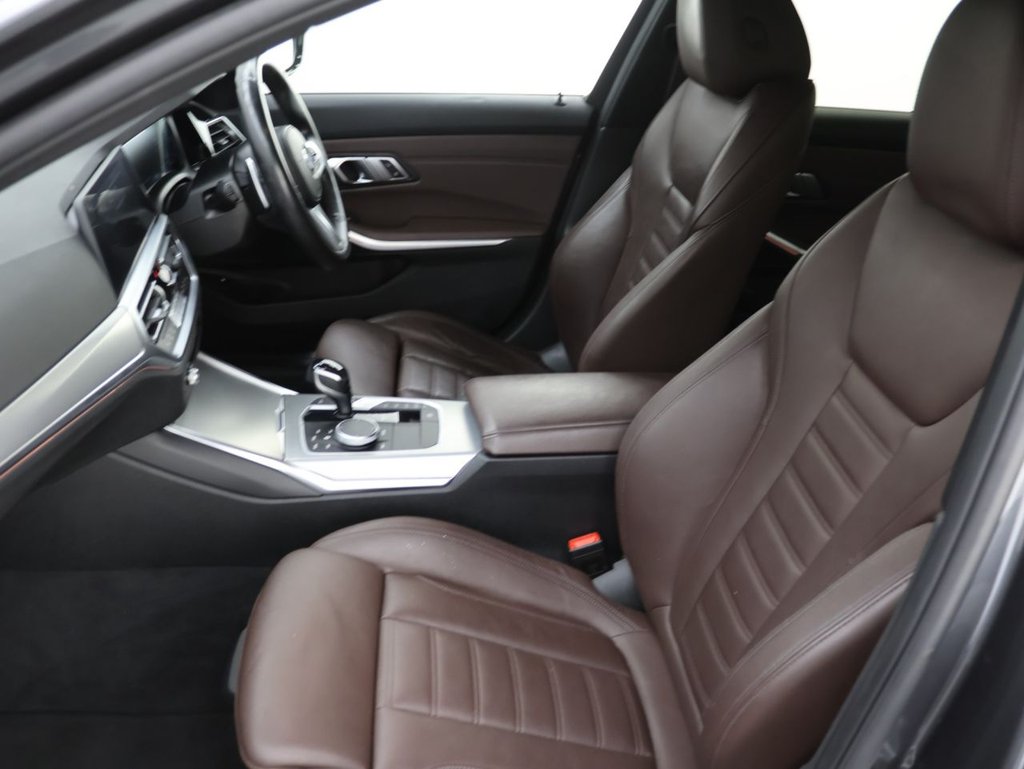 Used BMW 3 Series 2021 for sale - 76542157: Photo 22