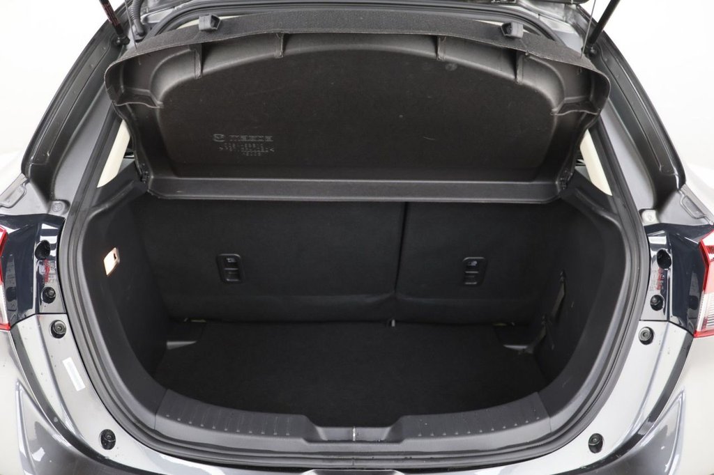 Used Mazda Mazda2 2022 for sale - 77355990: Photo 25