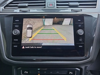 Used Volkswagen Tiguan 2019 for sale - 77765015: Photo