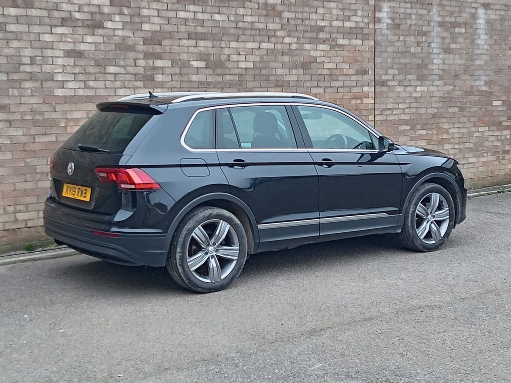 Used Volkswagen Tiguan 2019 for sale - 77765015: Photo 5