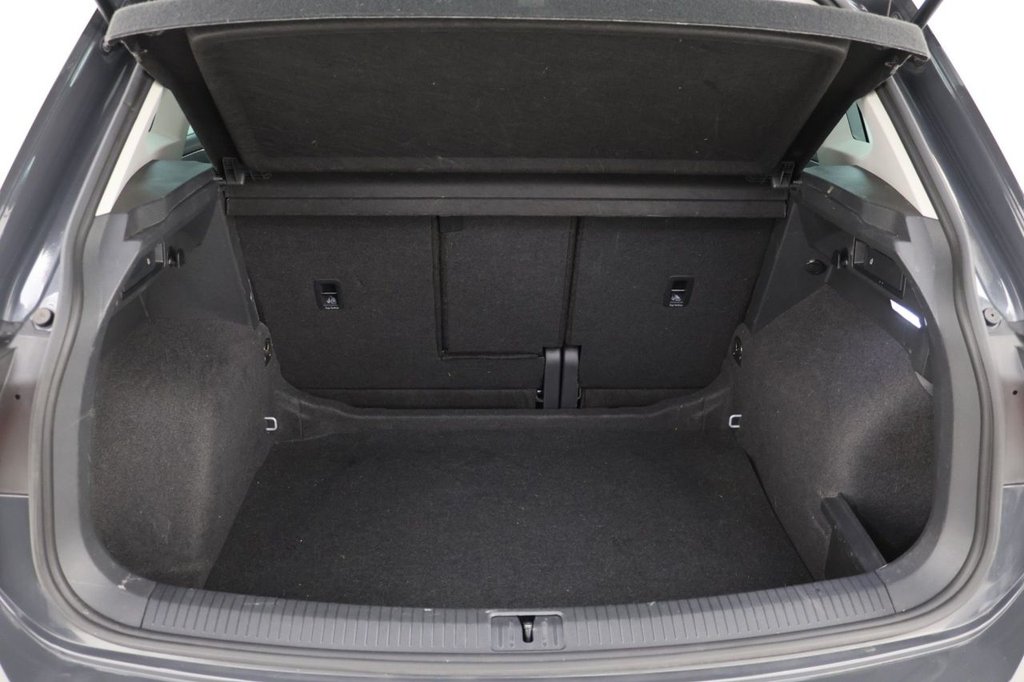 Used Volkswagen Tiguan 2022 for sale - 76841039: Photo 25