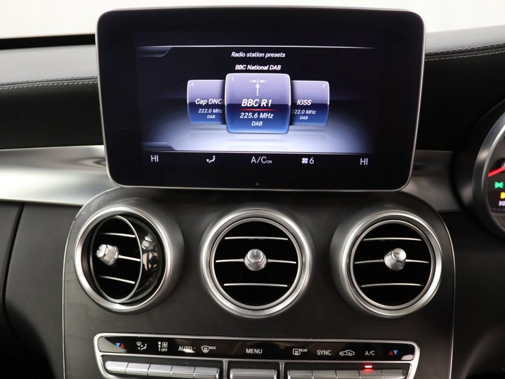 Used Mercedes-Benz C Class 2015 for sale - 76546548: Photo 15