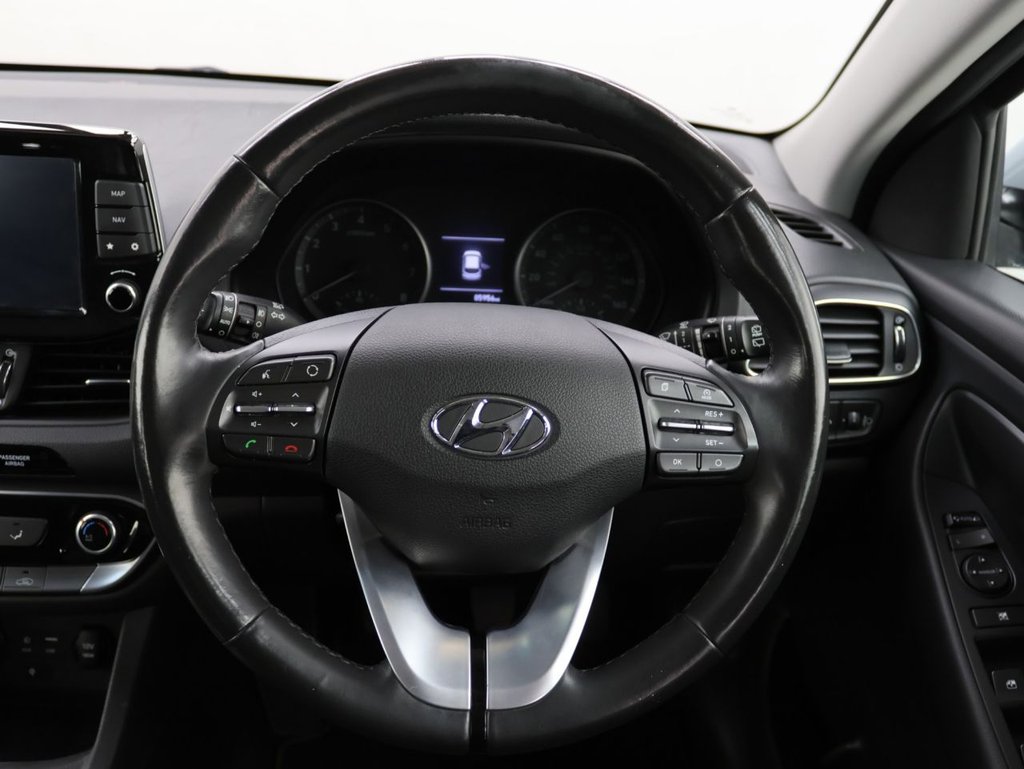 Used Hyundai i30 2018 for sale - 76300991: Photo 20
