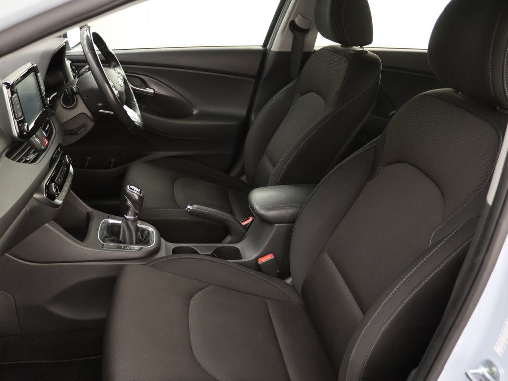 Used Hyundai i30 2018 for sale - 76300991: Photo 22