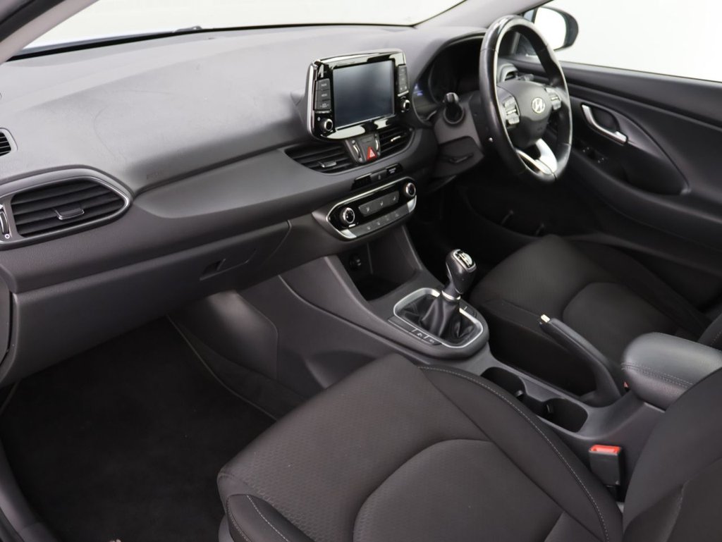 Used Hyundai i30 2018 for sale - 76300991: Photo 24