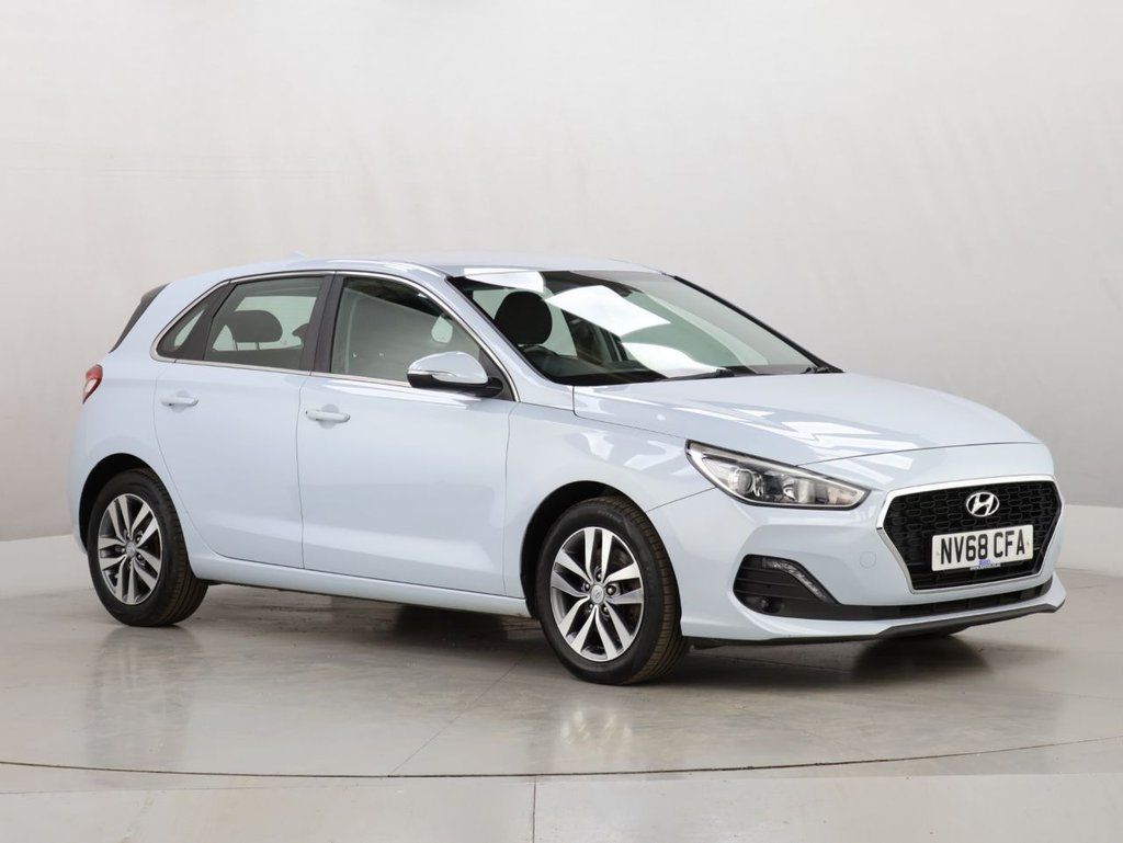 Used Hyundai i30 2018 for sale - 76300991: Photo 4