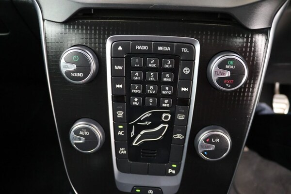 Used Volvo V40 2016 for sale - 76301017: Photo 16