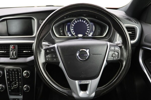 Used Volvo V40 2016 for sale - 76301017: Photo 20