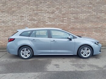 Used Toyota Corolla 2021 for sale - 76542023: Photo