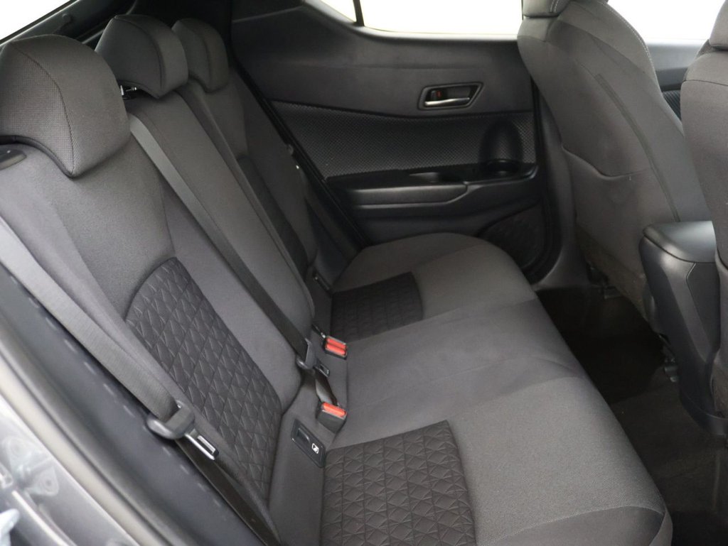Used Toyota C-HR 2020 for sale - 76591189: Photo 19