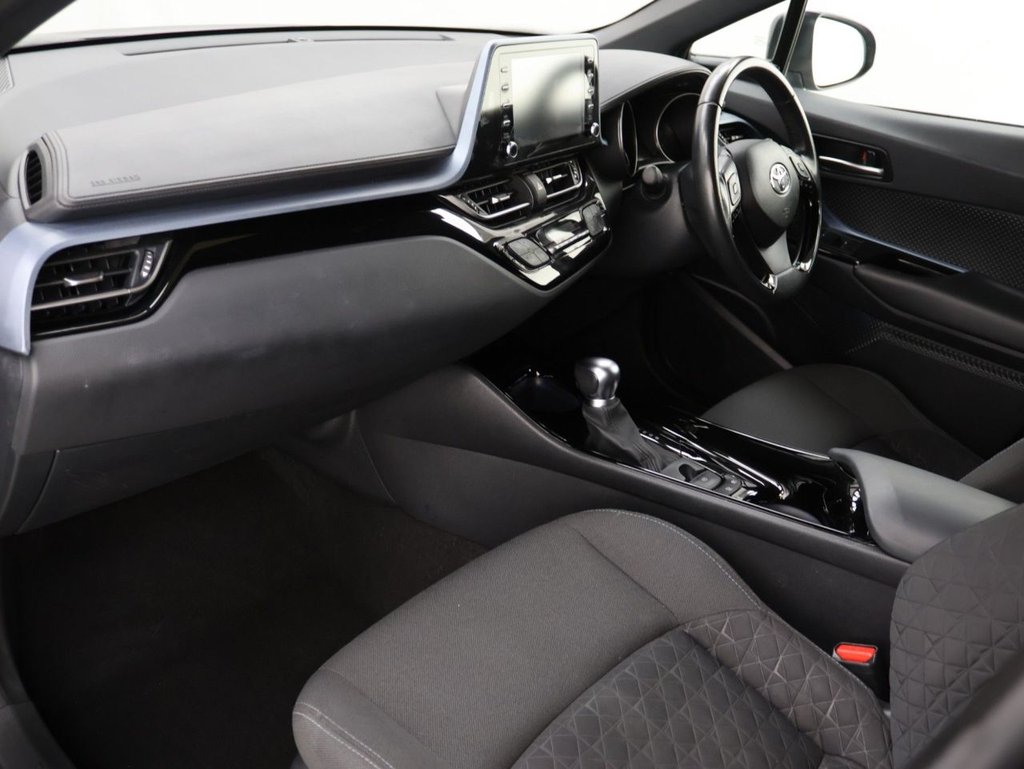 Used Toyota C-HR 2020 for sale - 76591189: Photo 25