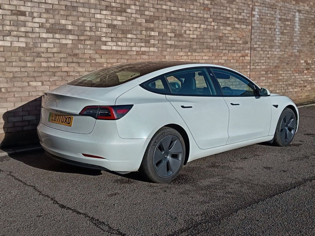 Used Tesla Model 3 2021 for sale - 76791976: Photo 3