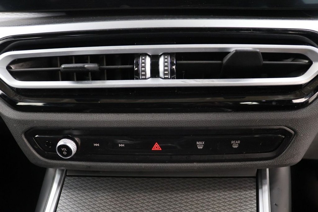 Used BMW 3 Series 2022 for sale - 77152999: Photo 19