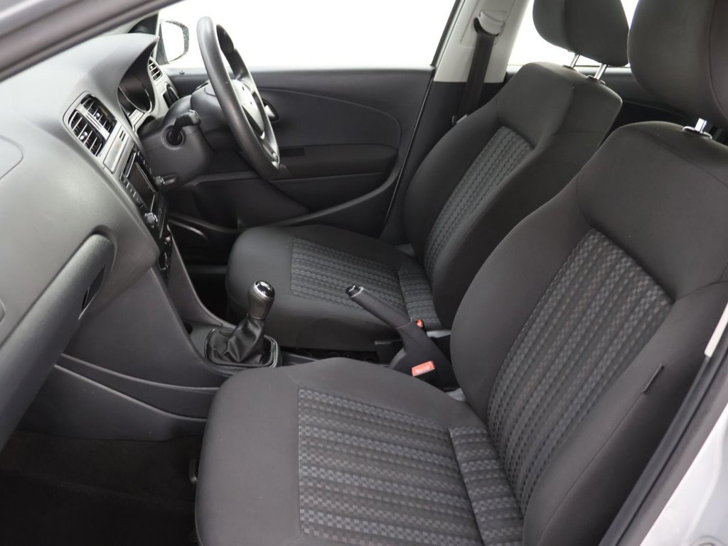 Used Volkswagen Polo 2015 for sale - 76591079: Photo 18