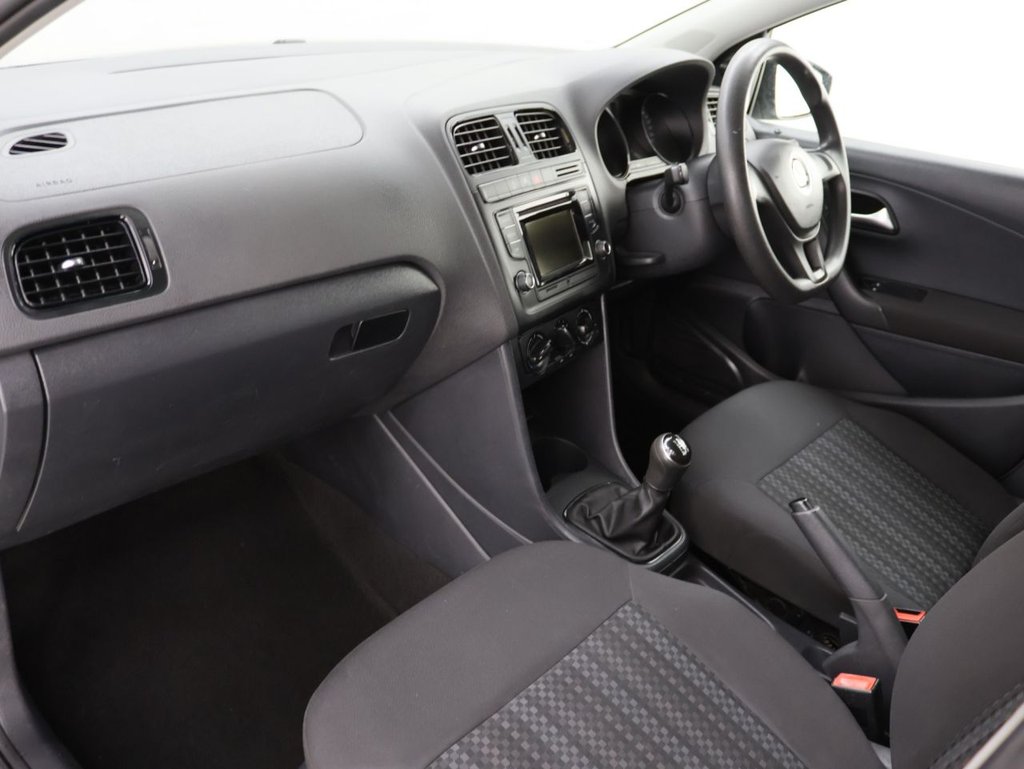 Used Volkswagen Polo 2015 for sale - 76591079: Photo 19