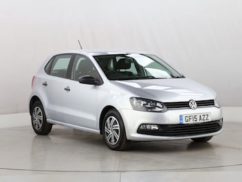 Used Volkswagen Polo 2015 for sale - 76591079: Photo