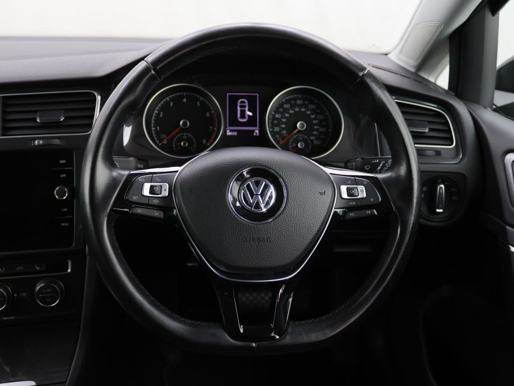 Used Volkswagen Golf 2019 for sale - 76541986: Photo 19