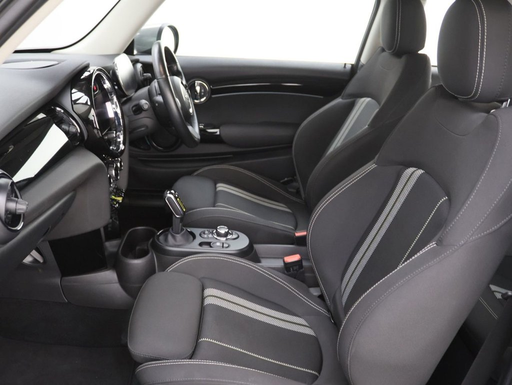 Used MINI Electric Hatch 2021 for sale - 76665796: Photo 21