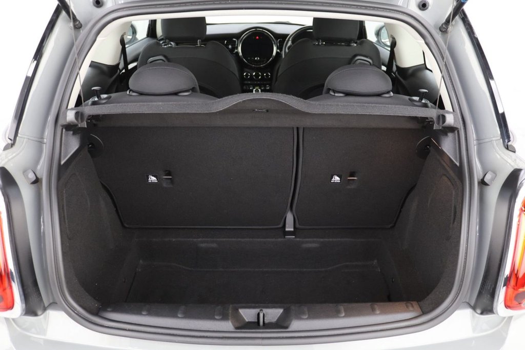 Used MINI Electric Hatch 2021 for sale - 76665796: Photo 24