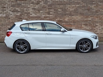 Used BMW 1 Series 2019 for sale - 77048985: Photo