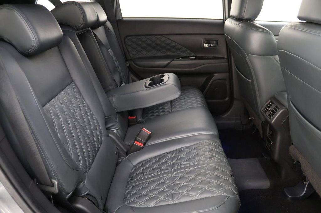 Used Mitsubishi Outlander 2019 for sale - 76481545: Photo 16