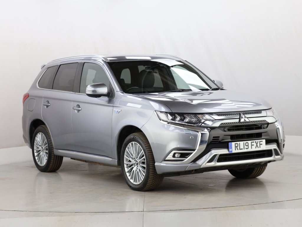 Used Mitsubishi Outlander 2019 for sale - 76481545: Photo 2
