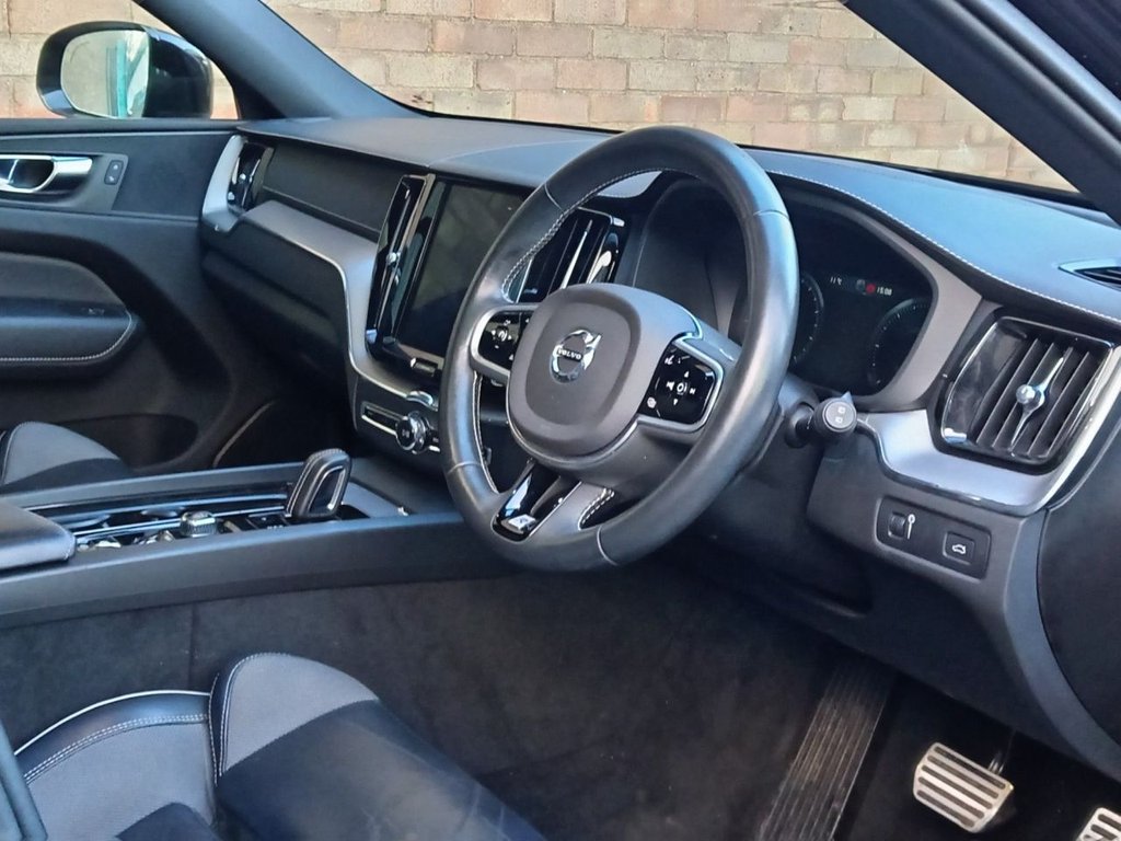 Used Volvo XC60 2019 for sale - 76923397: Photo 10