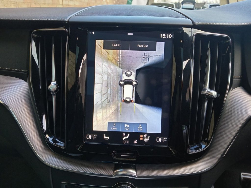 Used Volvo XC60 2019 for sale - 76923397: Photo 2