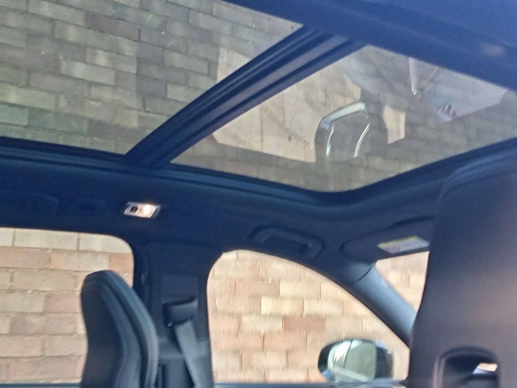 Used Volvo XC60 2019 for sale - 76923397: Photo 3