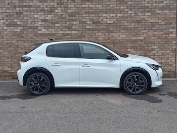 Used Peugeot 208 2023 for sale - 79404224: Photo