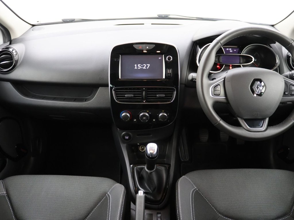 Used Renault Clio 2018 for sale - 76322947: Photo 20
