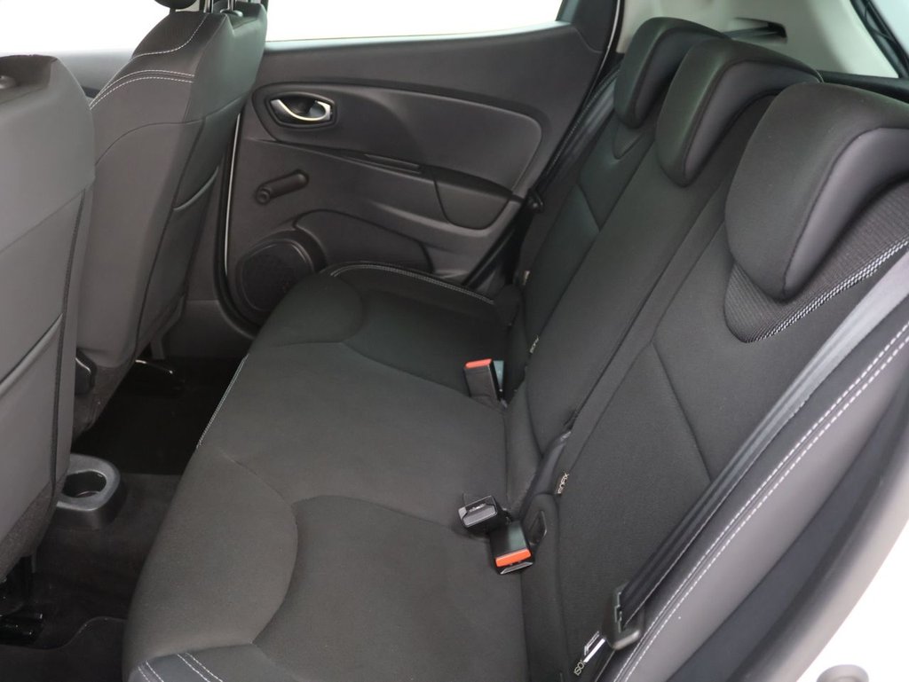 Used Renault Clio 2018 for sale - 76322947: Photo 22