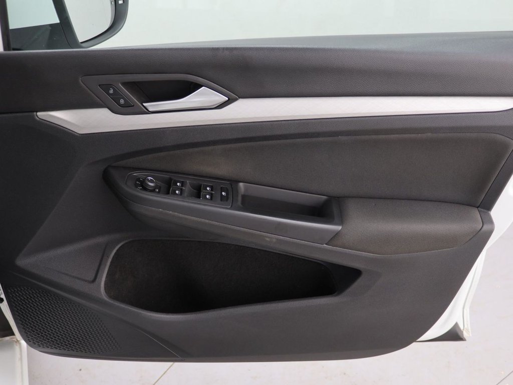 Used Volkswagen Golf 2021 for sale - 77583223: Photo 28